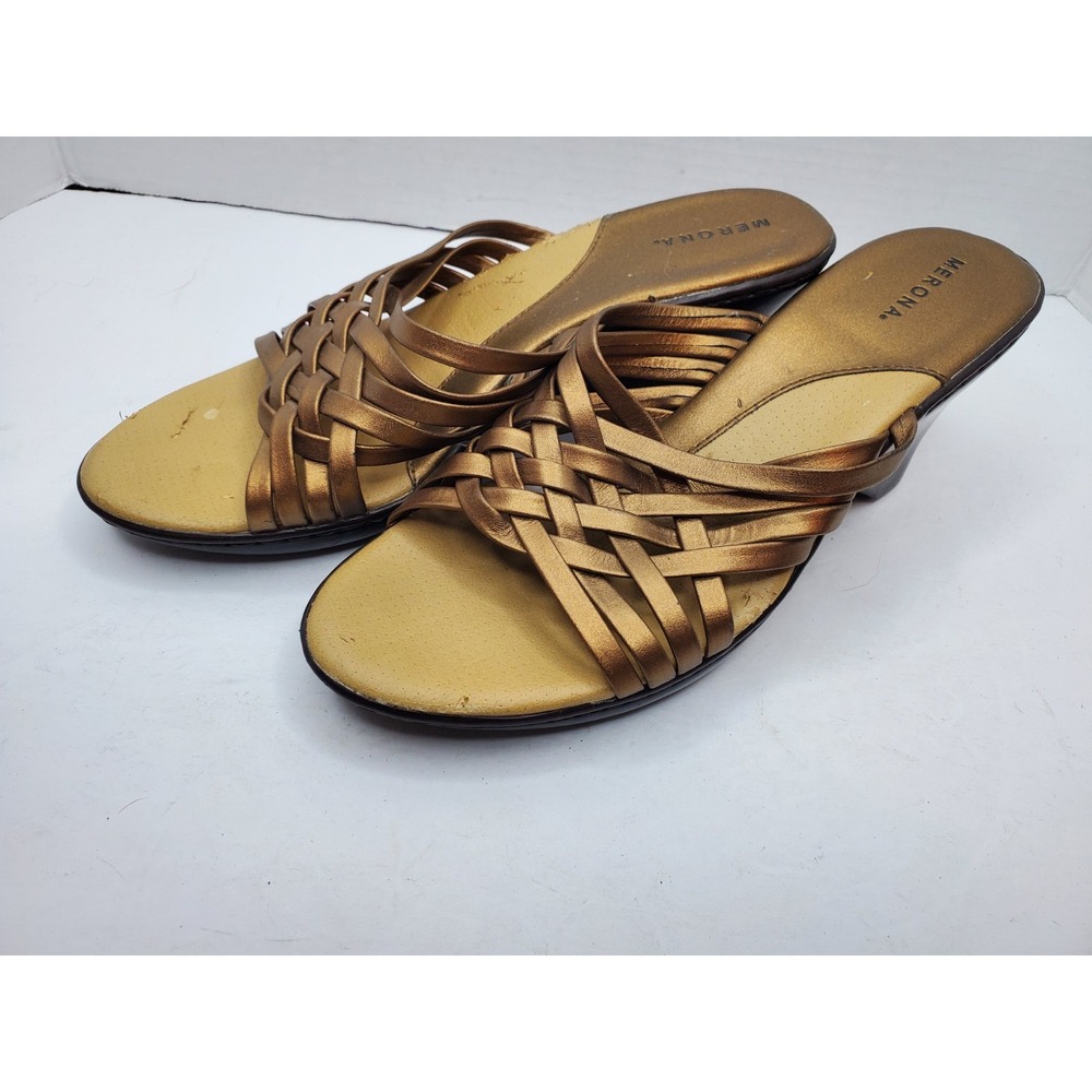 Y2K Sandals Merona Gold Small Heel Wedge‎ Size 9 Fast Shipping